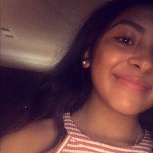 Meet your Posher, Marisol